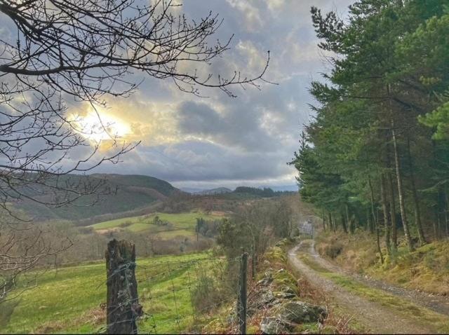 Tyn Y Simdde - Secluded Mountain Stay - Stunning Views Of Eryri Долгелай Екстериор снимка